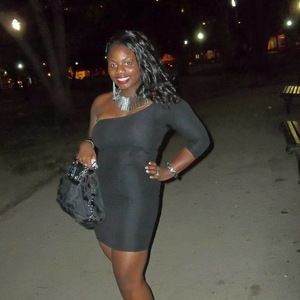 Meet your Posher, Deandra